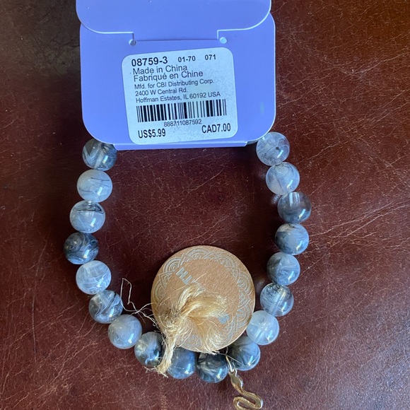 Claire’s white and gray beaded bracelets (Brand New With Tags) - Picture 5 of 6